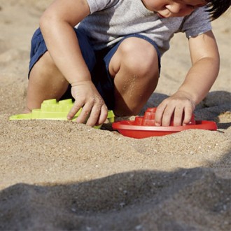 Barquitos-para-playa-y-bano-HAPE-3